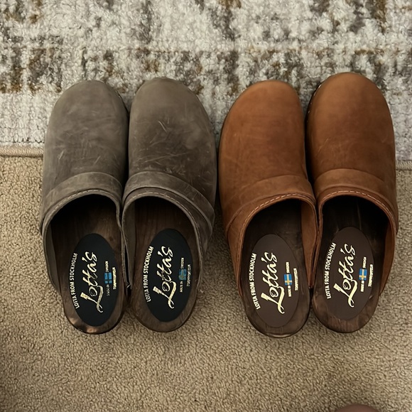 SOLD - Picture 2 of 5